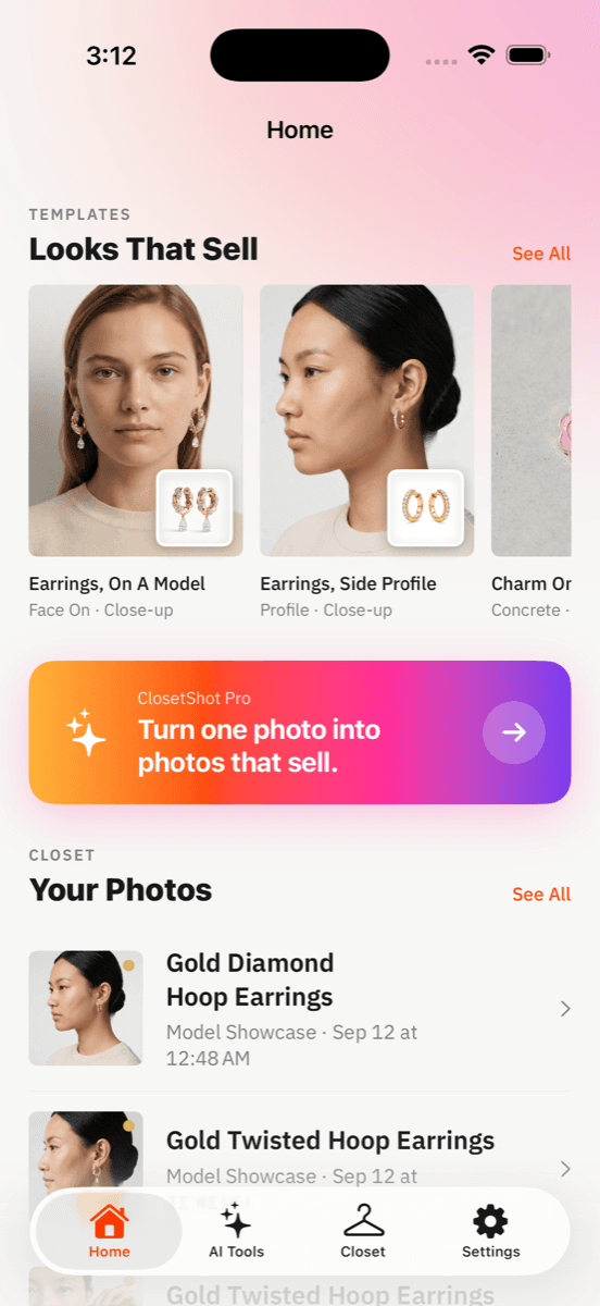 ClosetShot home screen with the Looks That Sell templates and the Pro banner